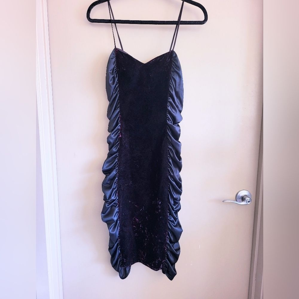Velvet, Lace & Faux Leather Slip Dress ๐ฅ - Picture 2 of 8
